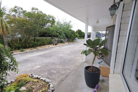 Photo of property in 20a Oriwa Street, Waikanae, 5036