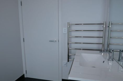 Photo of property in 2 Kamahi Place, Paraparaumu, 5032