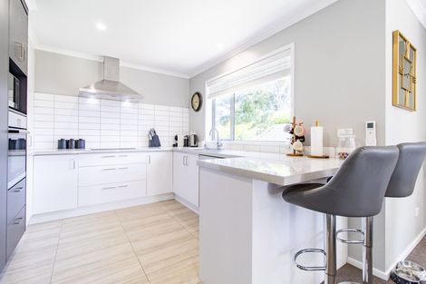 Photo of property in 15 Gregson Drive, Huntly, 3700