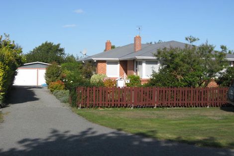 Photo of property in 4 Mcilraith Street, Darfield, 7510