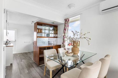 Photo of property in 1/6 Akehurst Avenue, New Lynn, Auckland, 0600