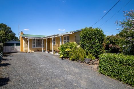 Photo of property in 37 Young Street, Morrinsville, 3300