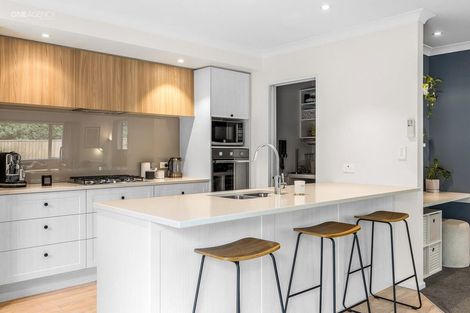 Photo of property in 19 Franklin Drive, Rangiora, 7400