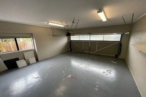 Photo of property in 2/48 Shakespeare Road, Milford, Auckland, 0620