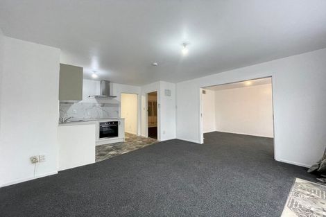 Photo of property in 57-5a Carrington Street, Lower Vogeltown, New Plymouth, 4310