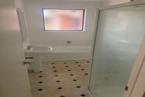 Photo of property in 5 Aldona Place, Fairview Downs, Hamilton, 3214