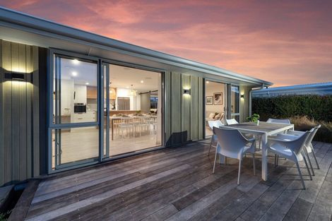 Photo of property in 107 The Boulevard, Papamoa Beach, Papamoa, 3118