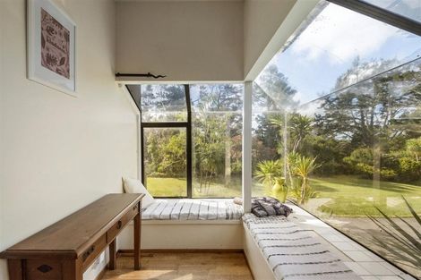 Photo of property in 44 Wintour Road, Waimauku, 0812