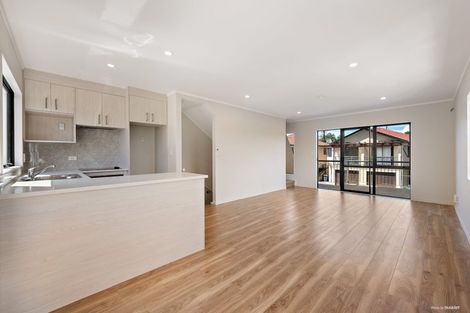 Photo of property in 36/8 Margan Avenue, New Lynn, Auckland, 0600