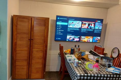 Photo of property in 54 Lewis Street, Blockhouse Bay, Auckland, 0600