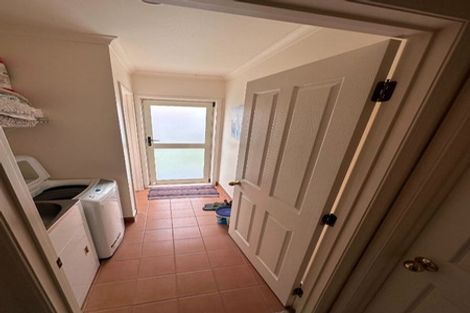 Photo of property in 6 Beragh Place, East Tamaki, Auckland, 2016