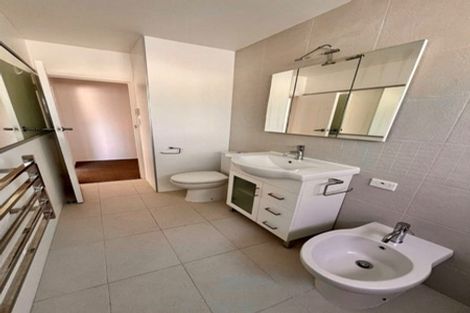 Photo of property in 9/118 Vauxhall Road, Narrow Neck, Auckland, 0624