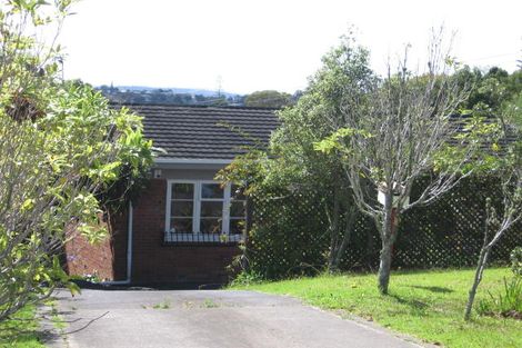 Photo of property in 565 East Coast Road, Browns Bay, Auckland, 0630