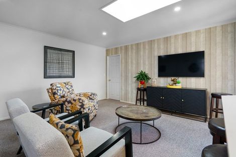 Photo of property in 14 Alba Place, Cambridge, 3434