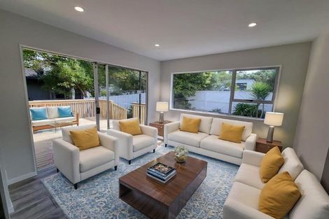 Photo of property in 216 Glamorgan Drive, Northcross, Auckland, 0630