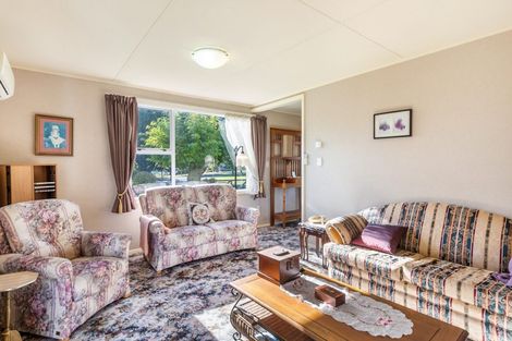 Photo of property in 5 Huriana Grove, Turangi, 3334