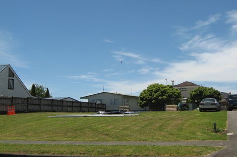 Photo of property in 3 Seaway Road, Clarks Beach, 2122