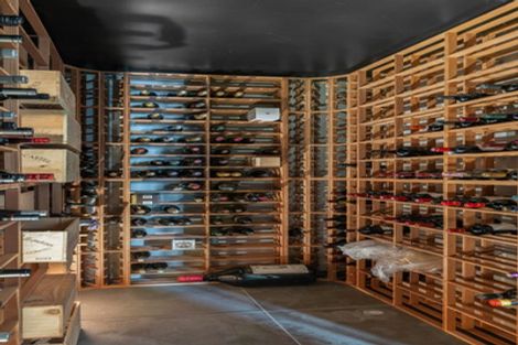 Photo of property in 76 Cliff Road, Torbay, Auckland, 0630