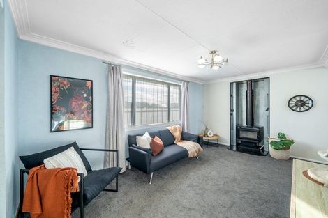 Photo of property in 28 Argyle Street, Kew, Invercargill, 9812