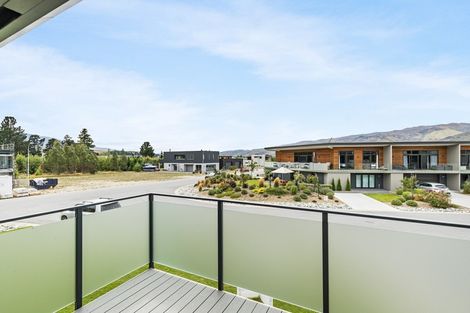 Photo of property in 4 Le Mans Grove, Cromwell, 9384