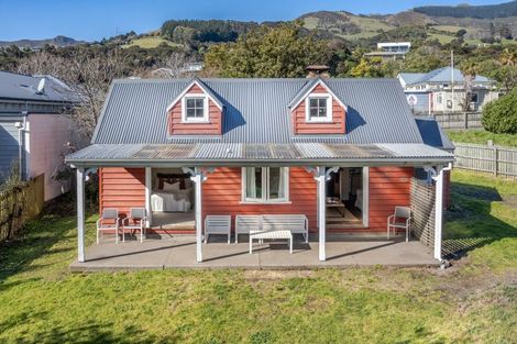 Photo of property in 11 Bruce Terrace, Akaroa, 7520