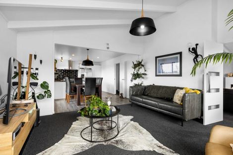 Photo of property in 4 Dorothy Place, Hillcrest, Hamilton, 3216