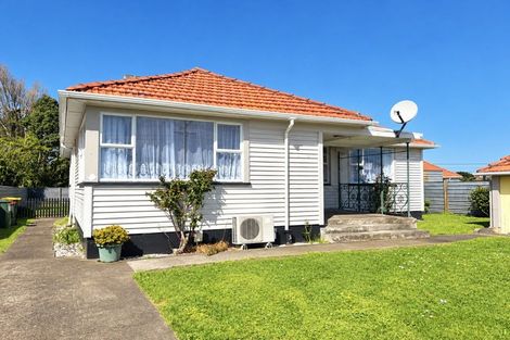 Photo of property in 6 Waihi Road, Hawera, 4610
