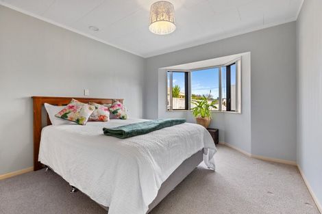 Photo of property in 273/1 Mangorei Road, Merrilands, New Plymouth, 4312