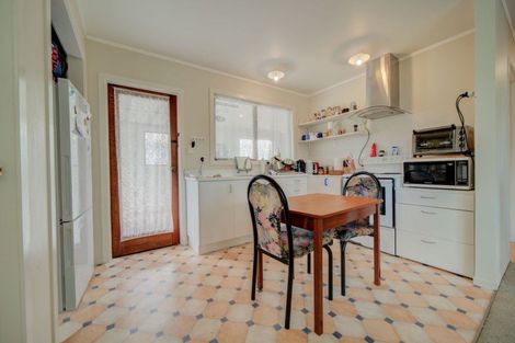 Photo of property in 2 Oliver Street, Kihikihi, Te Awamutu, 3800