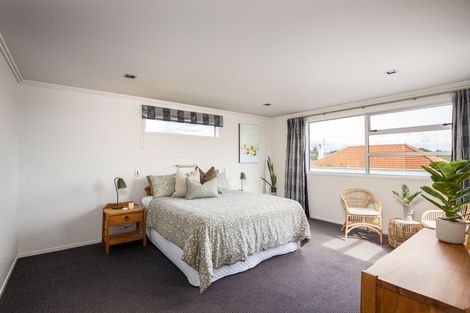 Photo of property in 9b Chilman Street, Strandon, New Plymouth, 4312