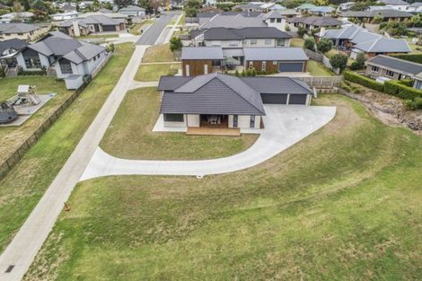 Photo of property in 11 Meadowbrook Place, Buckland, Pukekohe, 2677
