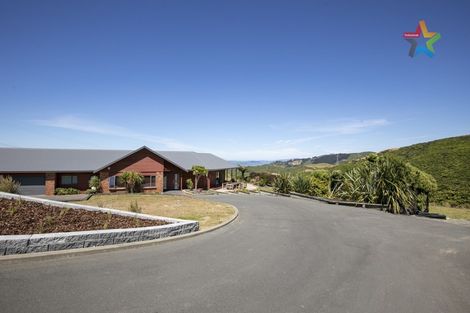 Photo of property in 81 Kaitangata Crescent, Kelson, Lower Hutt, 5010