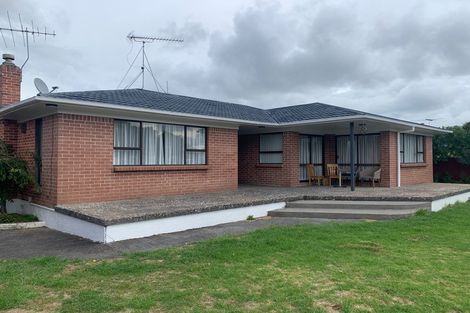 Photo of property in 7 Sutton Crescent, Papakura, 2110