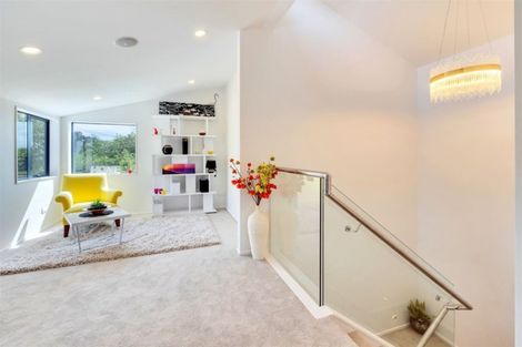 Photo of property in 5a Woodside Road, Massey, Auckland, 0614