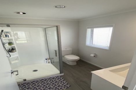 Photo of property in 126 Puhirake Crescent, Pyes Pa, Tauranga, 3112