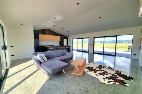 Photo of property in 307 Matarangi Drive, Matarangi, Whitianga, 3592