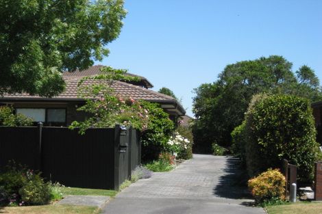 Photo of property in 18B Brockhall Lane Avonhead Christchurch City