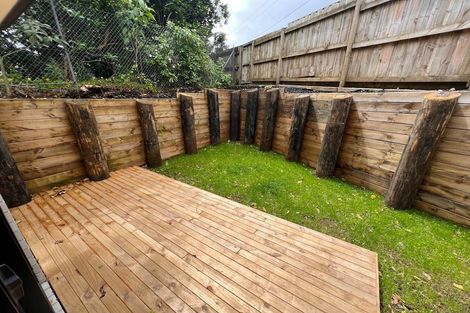 Photo of property in 17a Knox Road, Swanson, Auckland, 0612