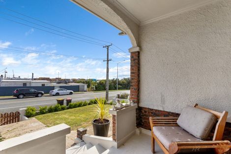 Photo of property in 290 Gore Street, Bluff, 9814