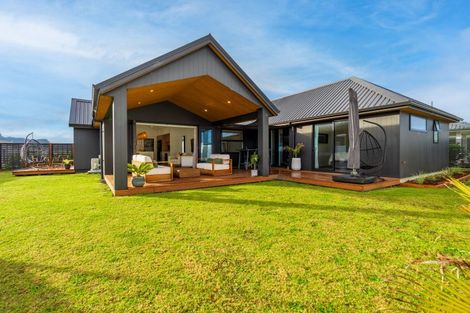 Photo of property in 24 Maturiki Drive, One Tree Point, 0118
