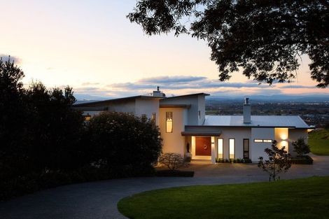 Photo of property in 151 Durham Drive, Havelock North, 4130