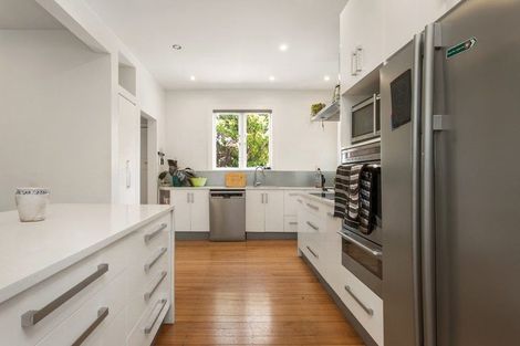 Photo of property in 8 Bradshaw Terrace, Riccarton, Christchurch, 8011