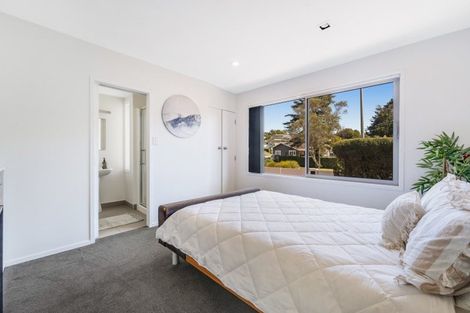 Photo of property in 9 Shelly Beach Parade, Cockle Bay, Auckland, 2014