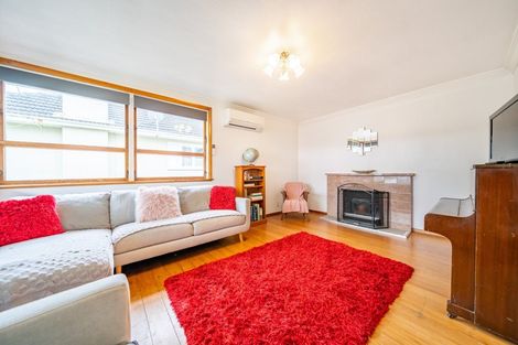 Photo of property in 28 Henry Street, Ebdentown, Upper Hutt, 5018