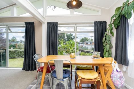 Photo of property in 16 Patrick Place, Fitzroy, Hamilton, 3206