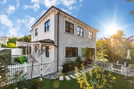 Photo of property in 7a Matai Road, Devonport, Auckland, 0624