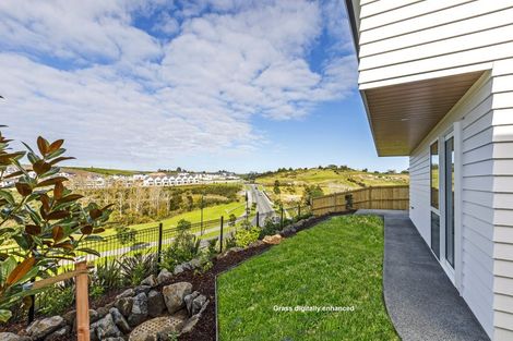 Photo of property in 10 Bine Crescent, Orewa, 0931