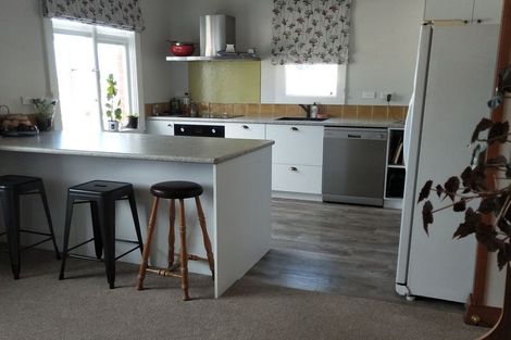 Photo of property in 98 Forbury Road, Saint Clair, Dunedin, 9012