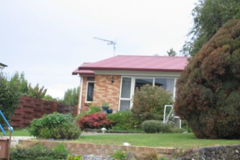 Photo of property in 8 Magenta Place, Dinsdale, Hamilton, 3204