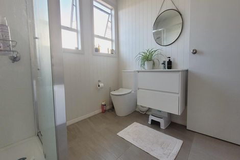 Photo of property in 3 Morere Street, Titahi Bay, Porirua, 5022